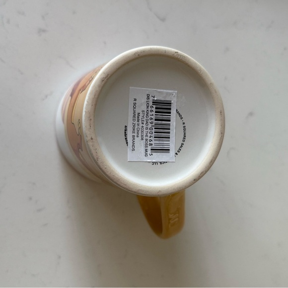 Disney Lion King ‘Dad Is The Boss’ Mug Mufasa Simba Red Yellow Handle Coffee Cup - Picture 6 of 7